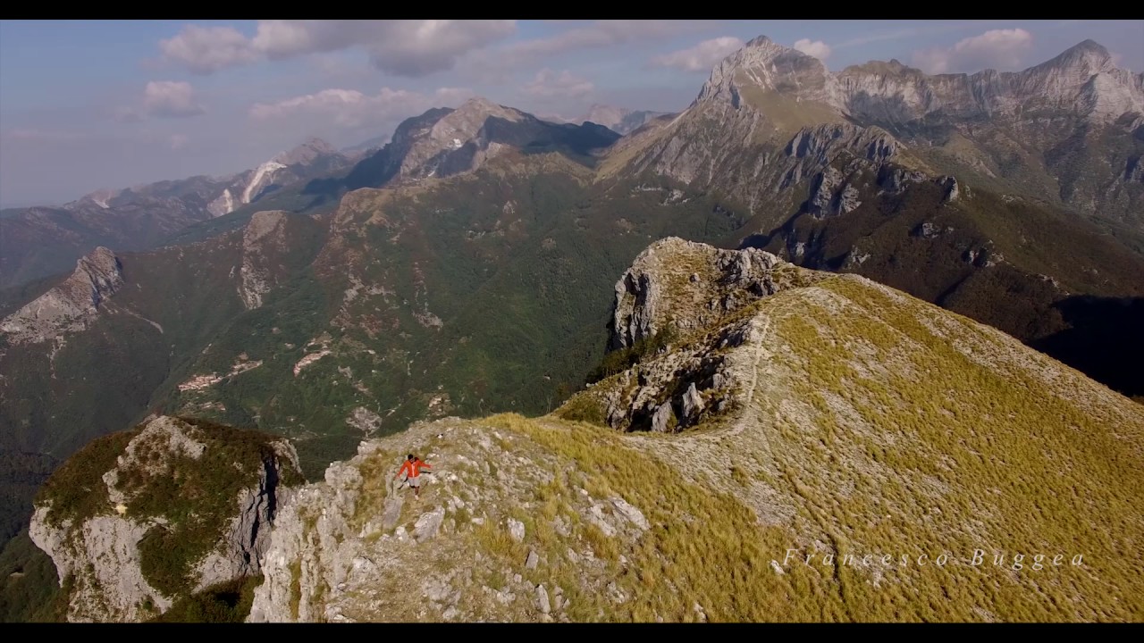 Alpi Apuane con il Drone Trailer - un viaggio sorvolando queste bellissime vette