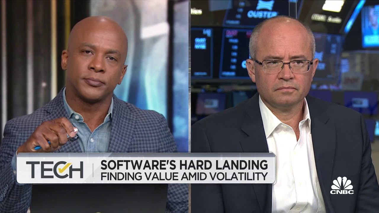 We don't see any pullback in cybersecurity spend: Guggenheim's Bartlett