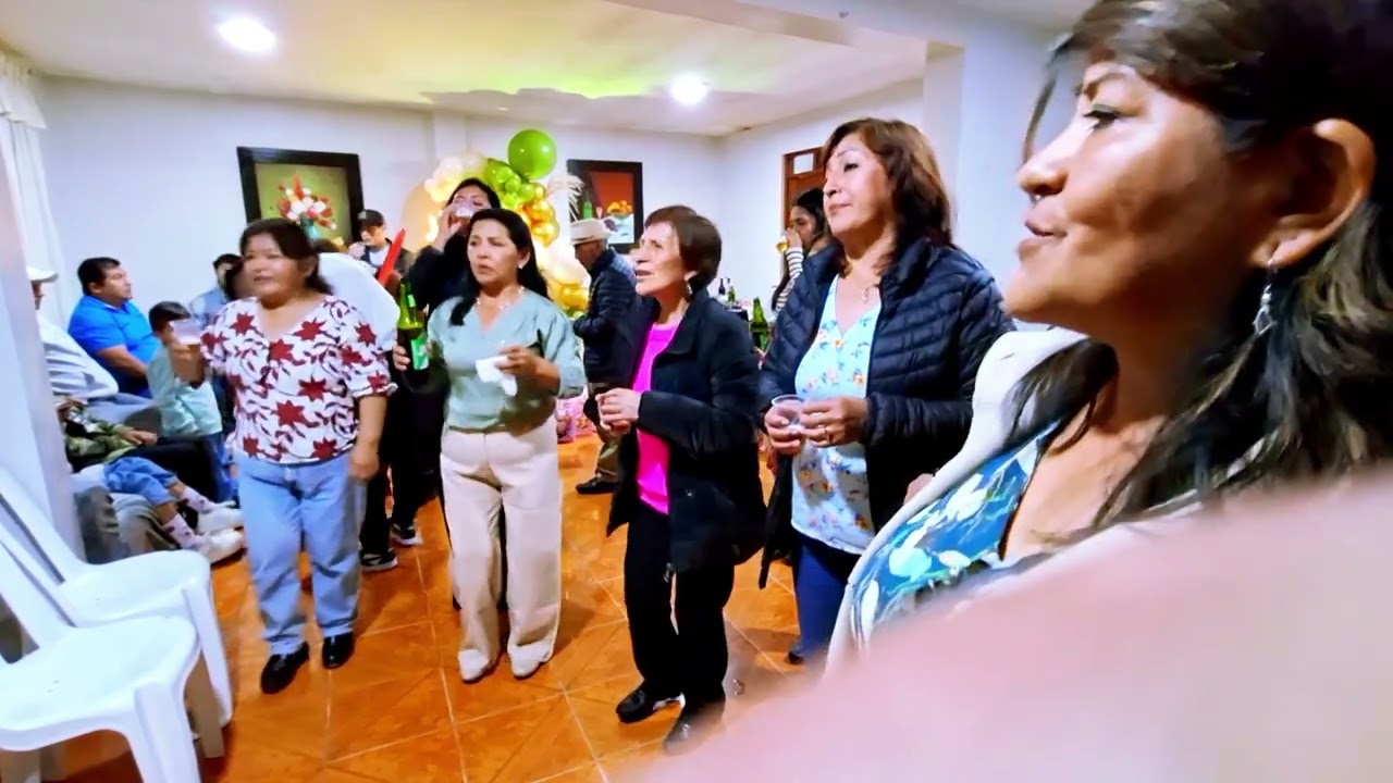 🎶🪉APUS DE HUANCAVELICA🎻 🎶  Mix Huayno del Recuerdo, Feliz cumpleaños ✨️ Sra. Auria (Apurimac)