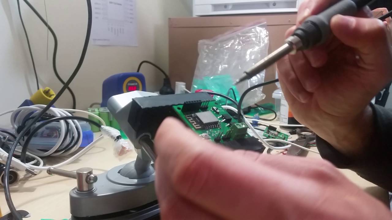 Soldering ESP8266 ESP12 castellated pins