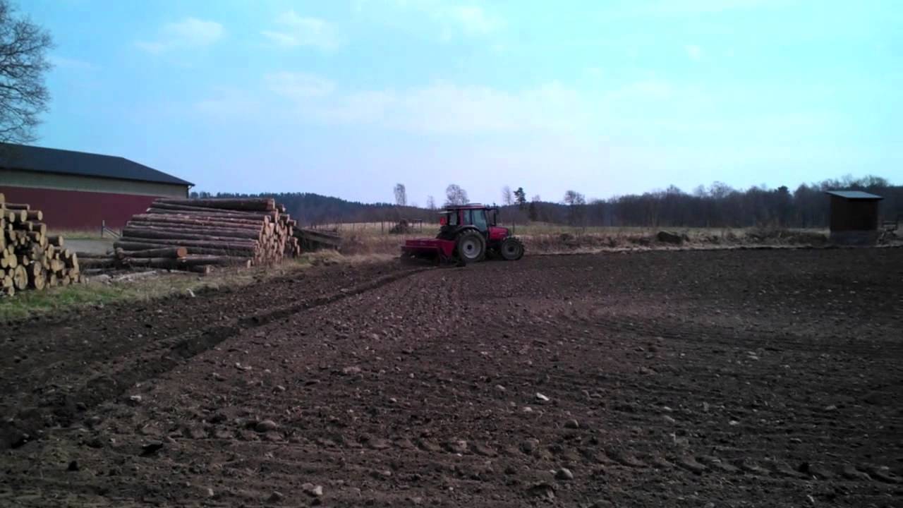 Brinkagården vårbruket 2013 Valtra A75 sår korn
