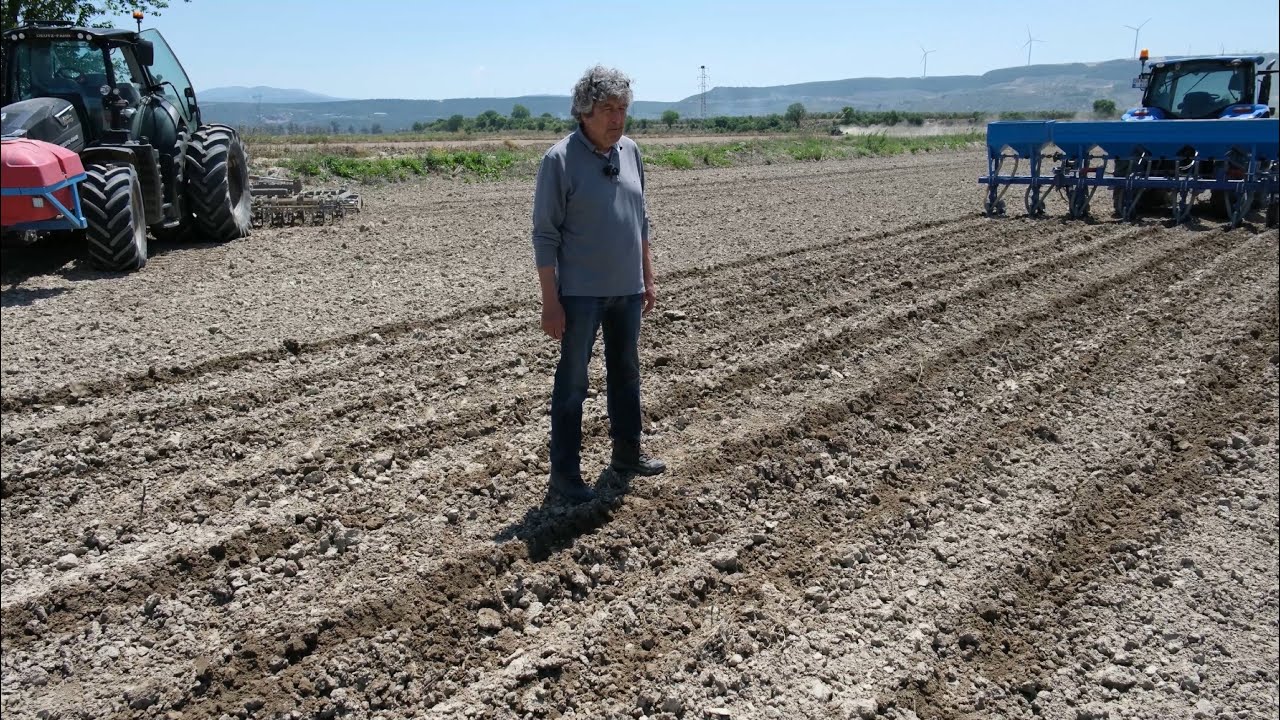 Yeni makinamız toprak altı gübre atma makinası
