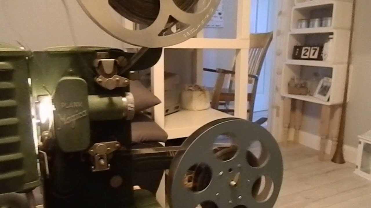 16 mm Planck Magica ,Film Movie Projector