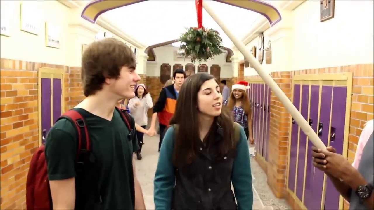 LCSS Mistletoe Cam