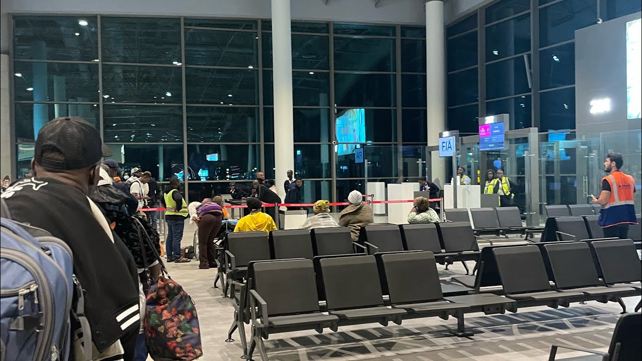VLOG| Travel to Sierra Leone, relaxing, charity event