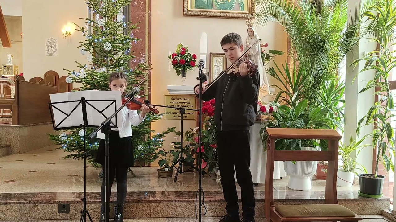 Oj Maluśki, Maluśki, Przybieżeli do Betlejem, Wśród nocnej ciszy.