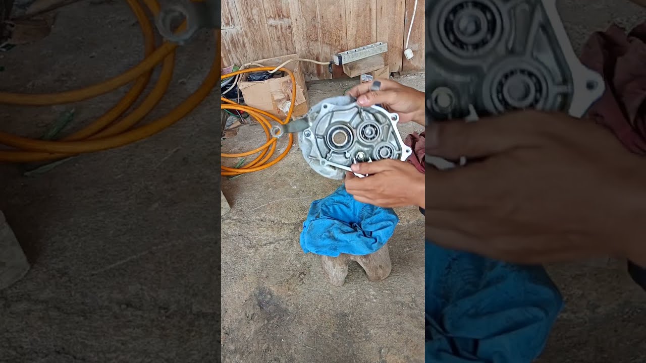 Pasang Bearing roda & seal belakang matic