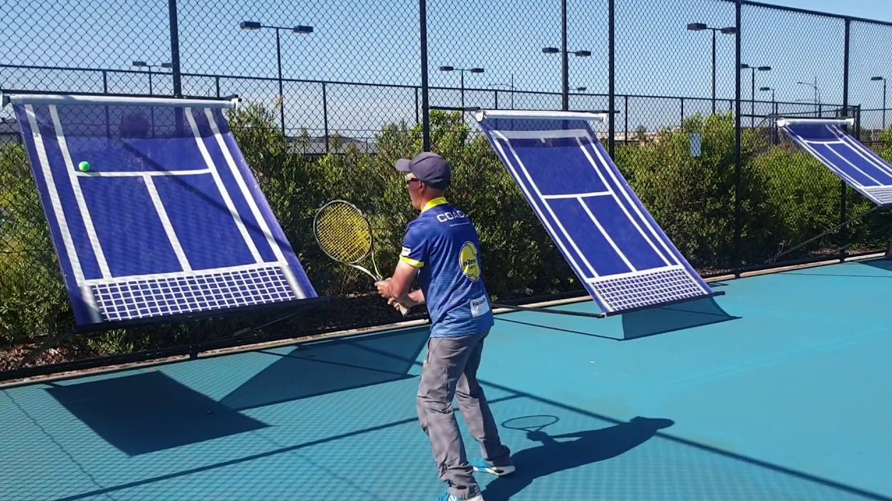 In2tennis Retractable Tennis Backboard