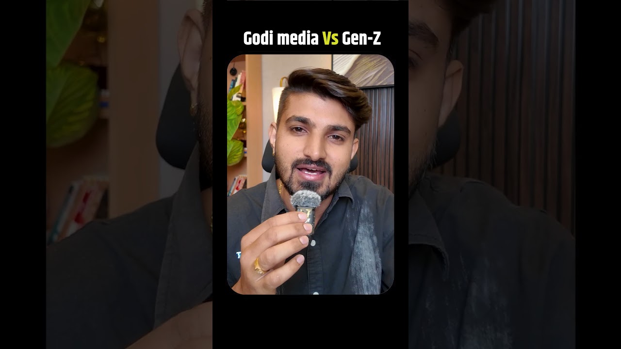 Godi media exposed in cockroach janta party protest