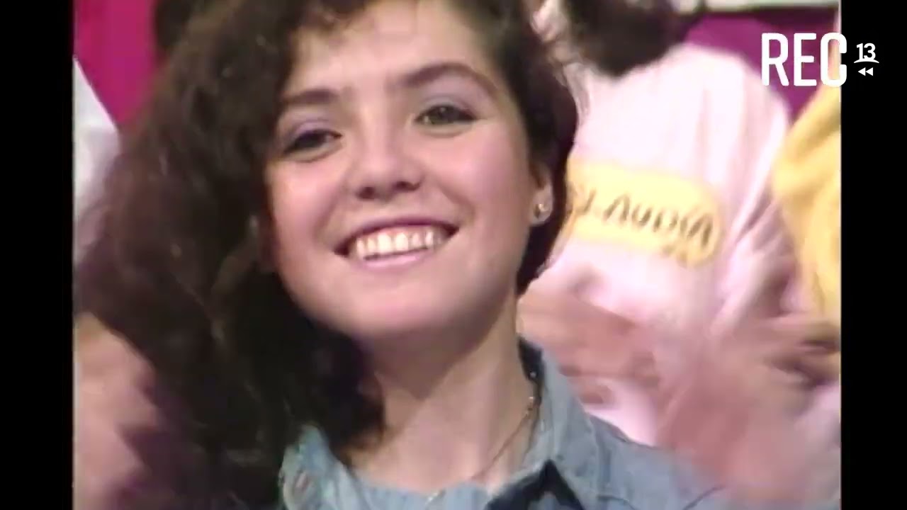 Engrupo canta en Sábados Gigantes (1986)