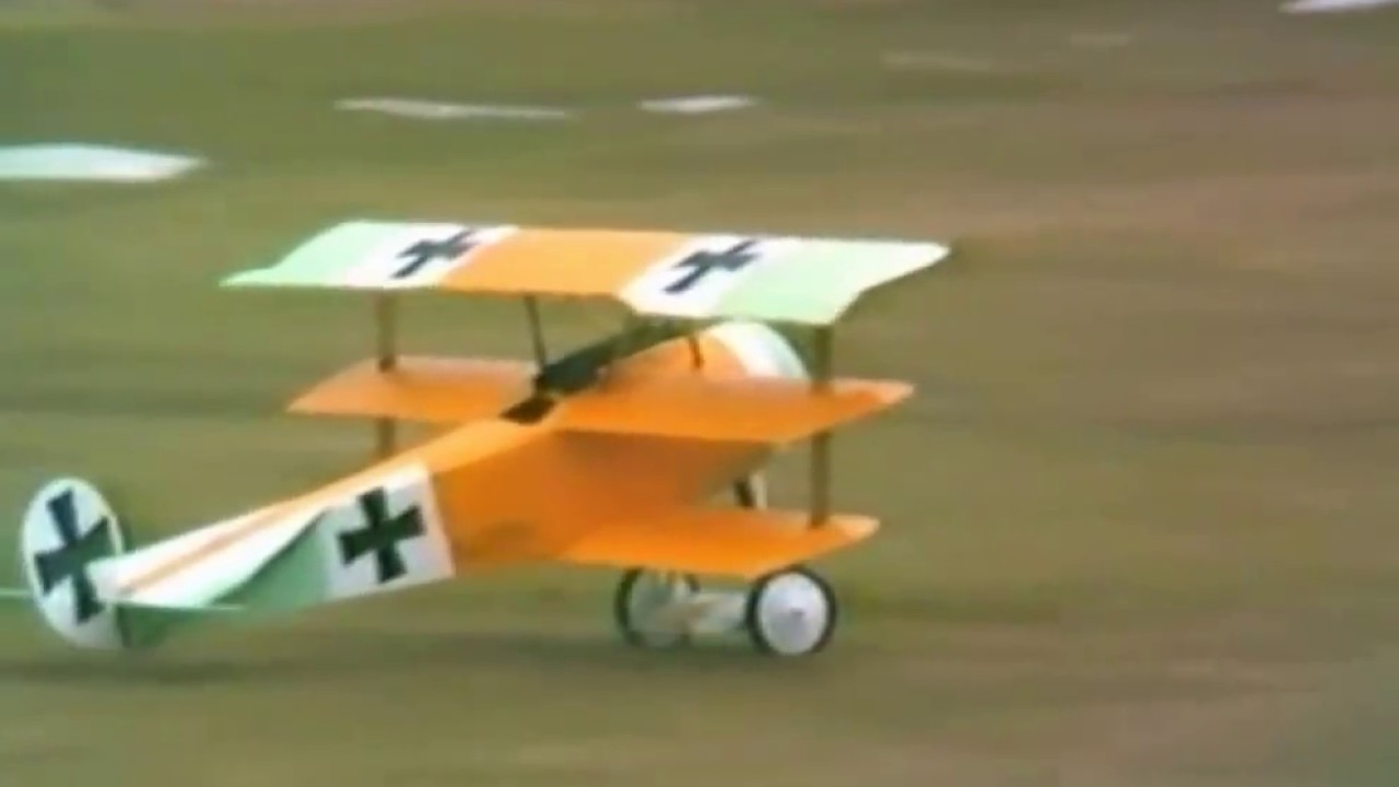 RC Triplane, maiden flight 1991