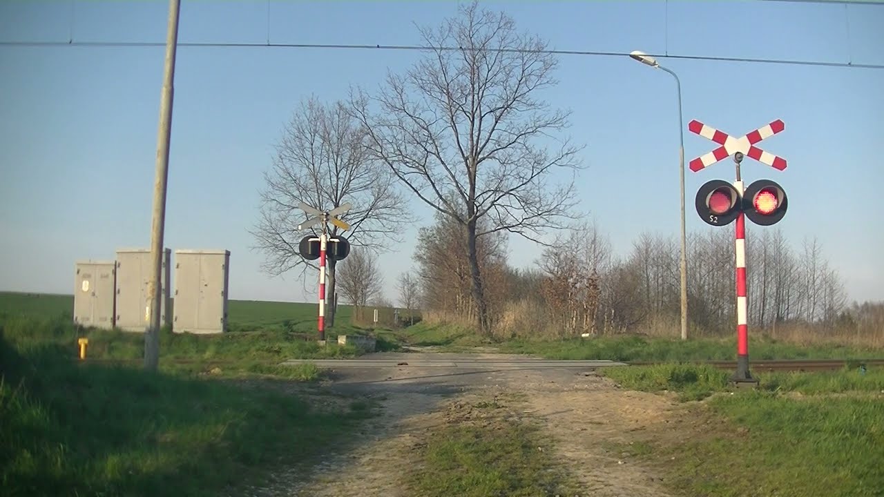 Przejazd kolejowy / Railroad crossing SPA-2 ZWUS | Radoniów