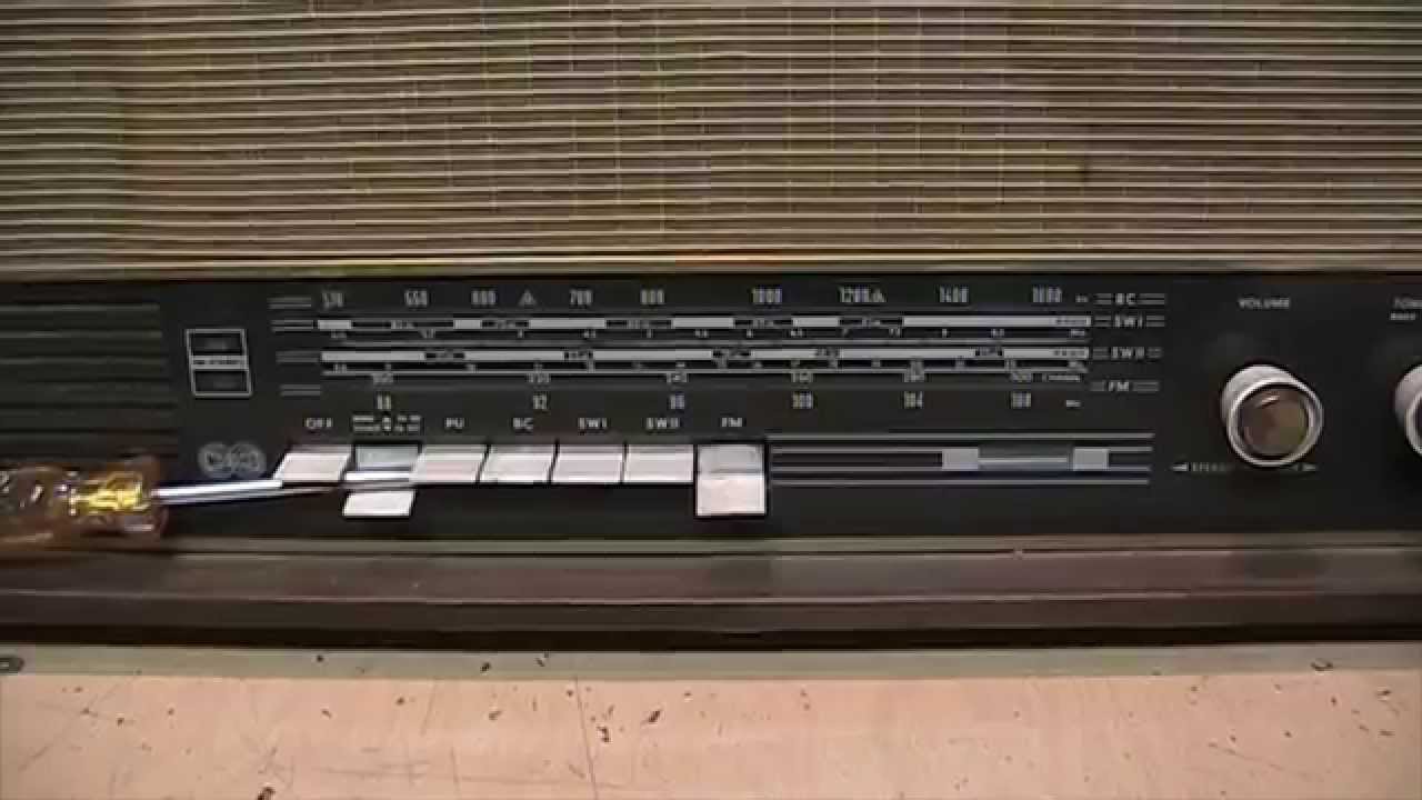 1964 Grundig 4070U vacuum tube stereo radio