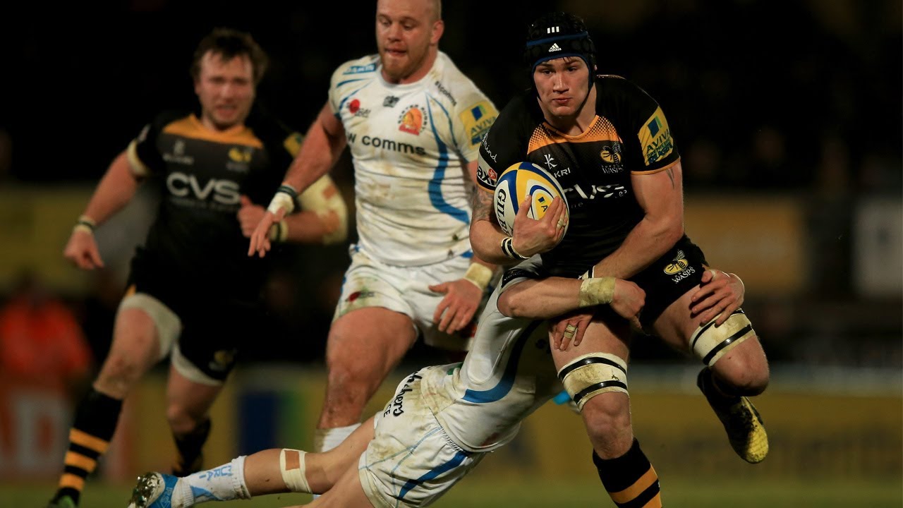 London Wasps vs Exeter Chiefs - Aviva Premiership Rugby 2013/14