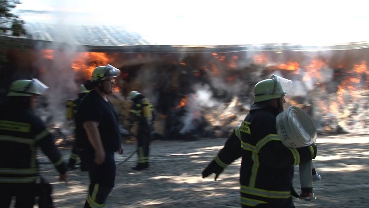 2019 06 29 Ankum Feuer Strohlager NWM TV