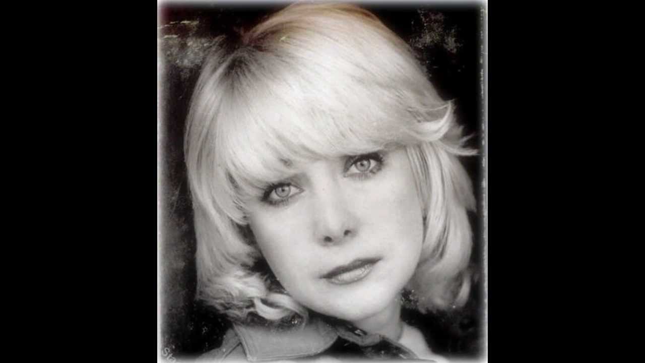 TINA RAINFORD Country Club Queen