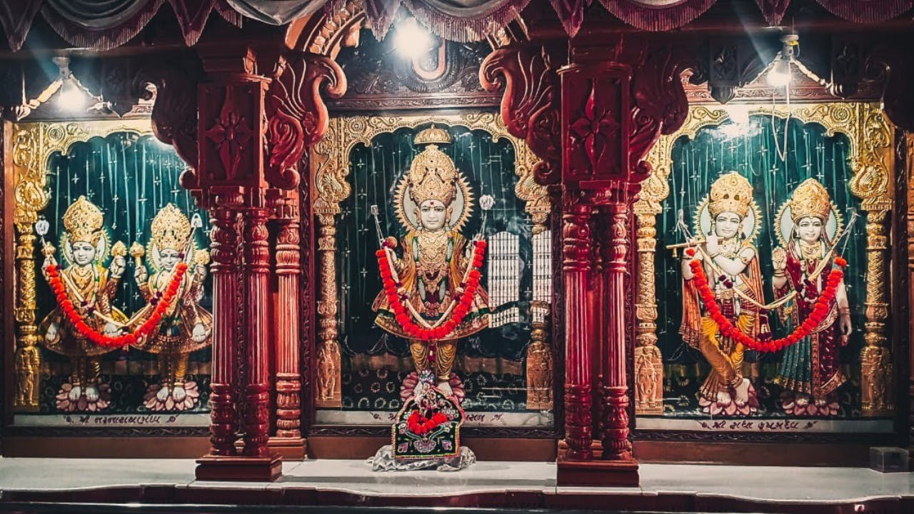 Vadu Mandir Live Darshan સ્વામિનારાયણ મંદિર ભાઈઓ