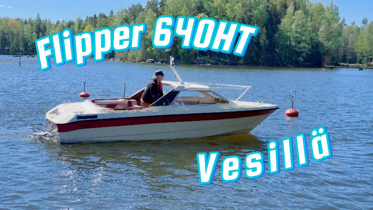 Flipper vihdoin vesillä.