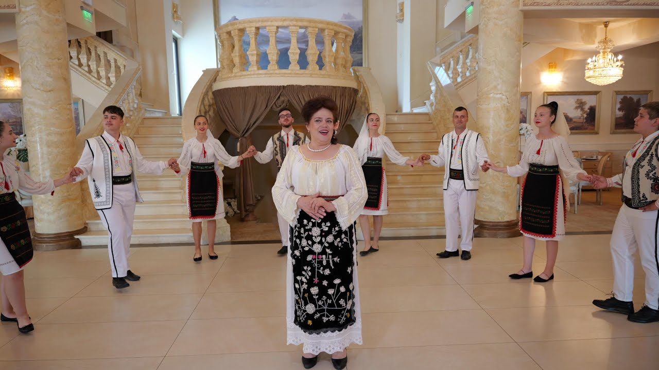FILUȚA BOGDAN - Colaj de hore