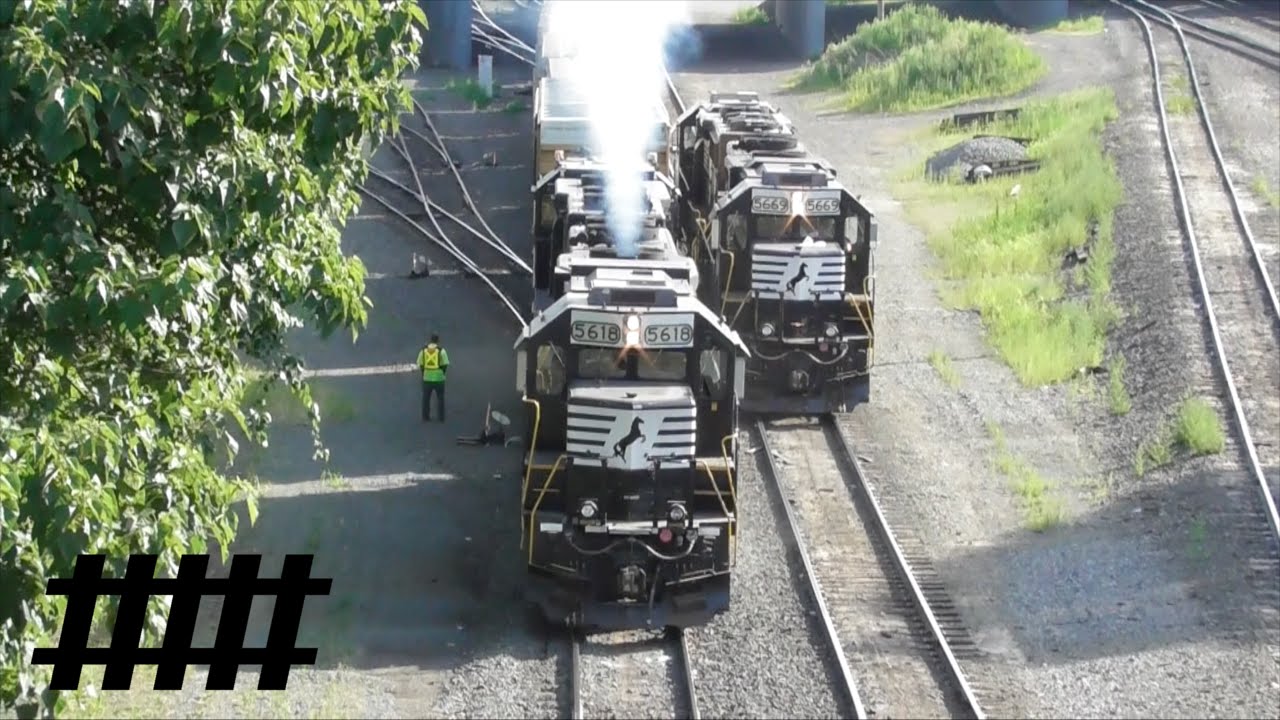 Norfolk Southern Switching at Enola Yard in Enola, PA