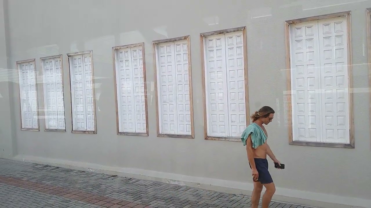 Ligeirinho circulando nas ruas de Joinville (SC)