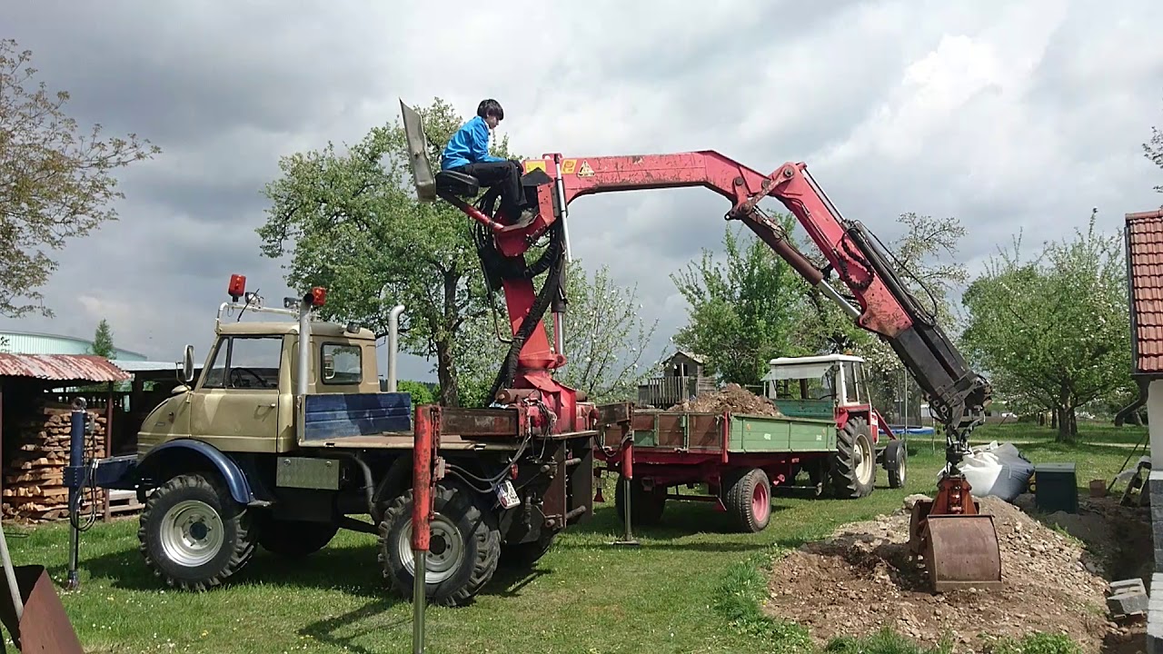 Unimog 406 bj 65 mit Palfinger Ladekranen