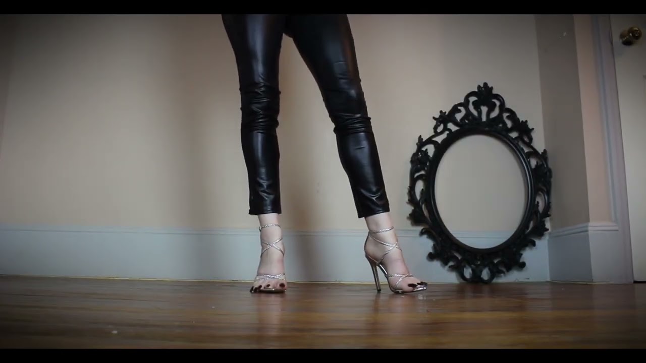 Toes overhanging on two smaller size high heel sandals - 2