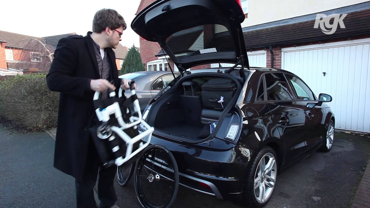 RGK - TIGA FX folding wheelchair that fits into a car boot and overhead aircraft cabin