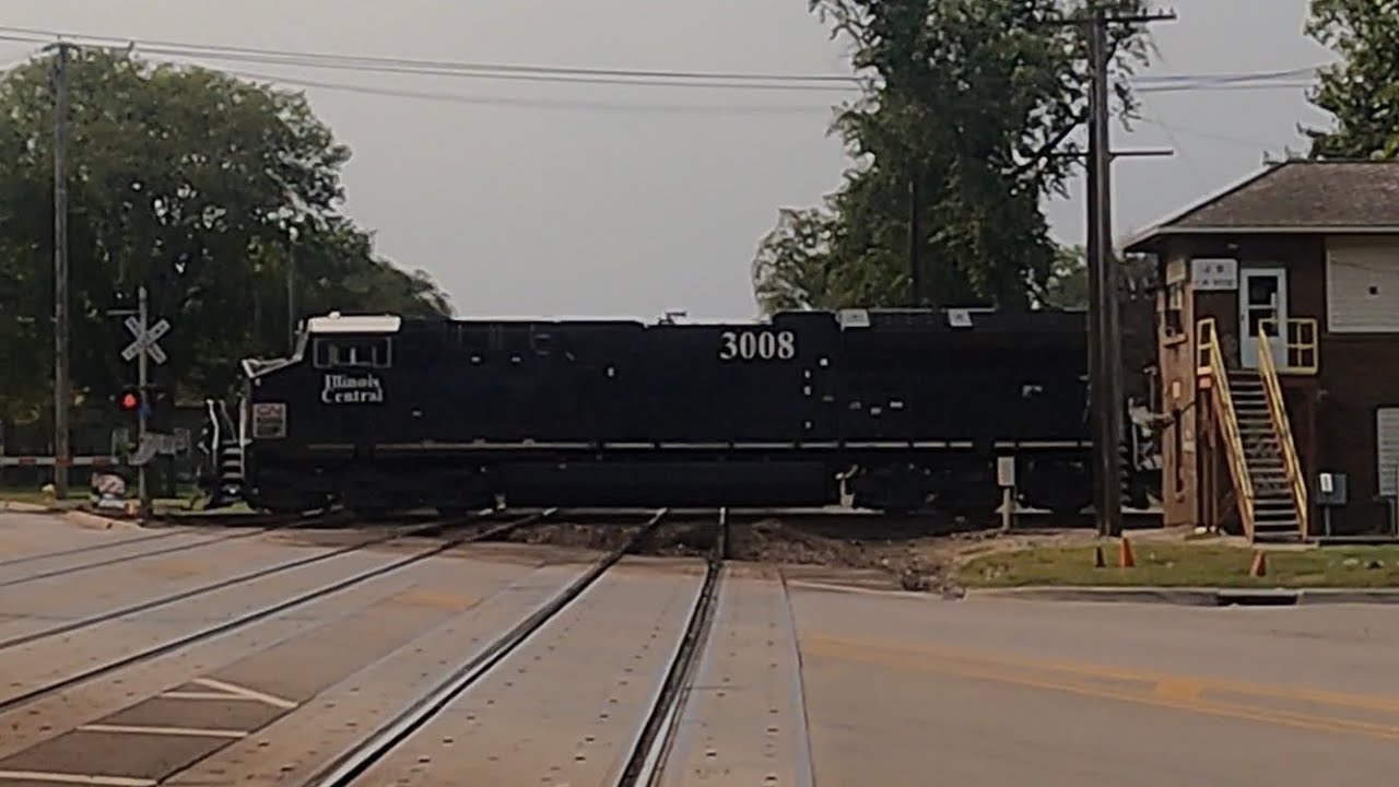15 minutes at West Chicago (Includes CN 3008)