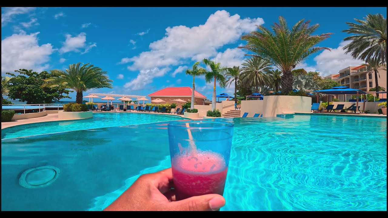 ST MAARTEN - OCEANS LITTLE DIVI - POOL SIDE CHILL