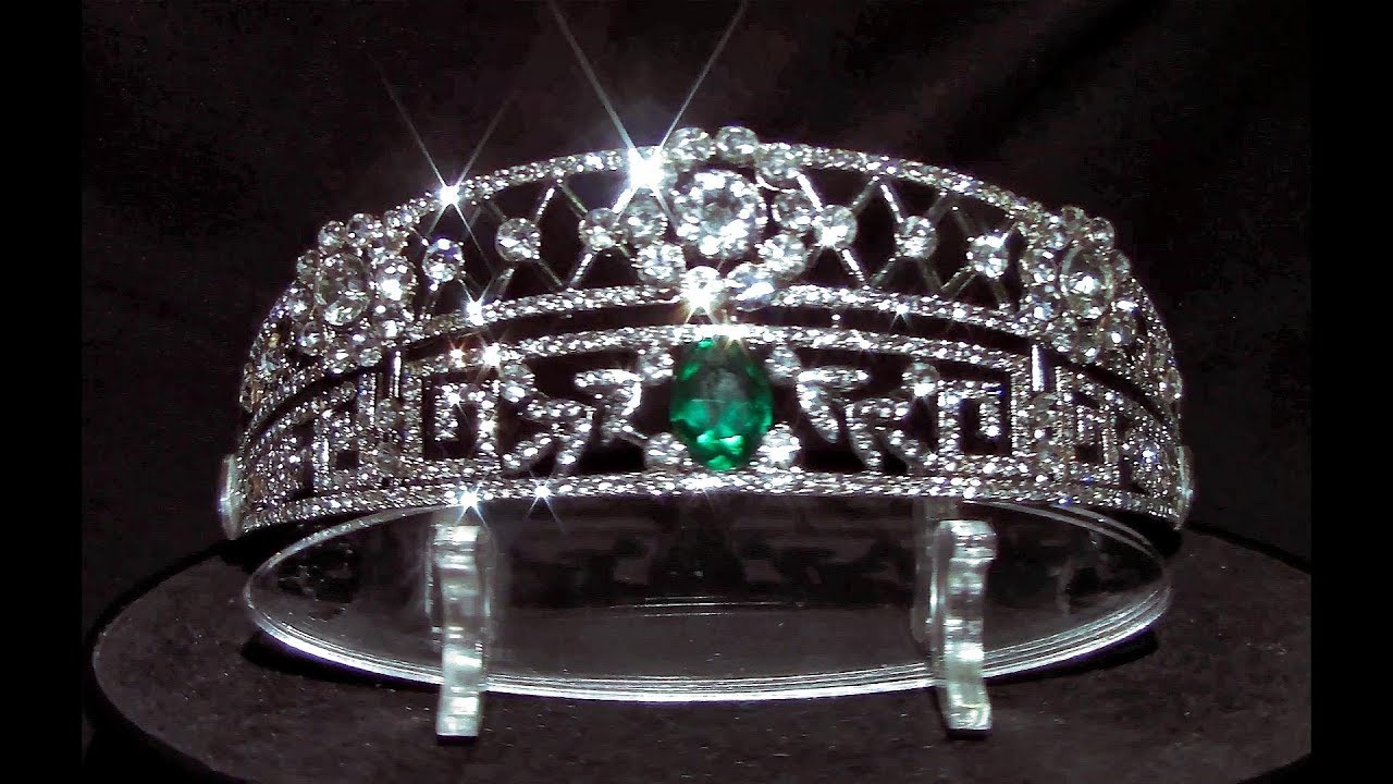 Replica of a Westphalian Emerald Tiara