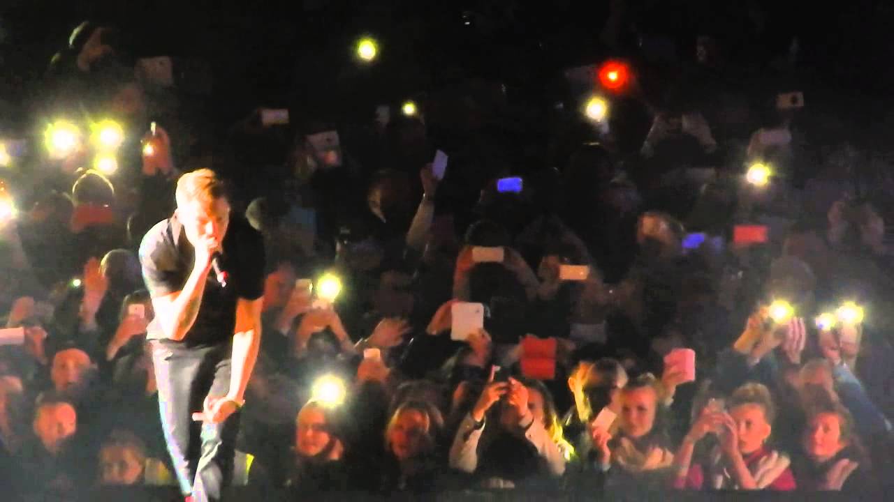 Cheek: Ohituskaistalla/feat. Samuli Edelmann: Parempi mies (2014 Olympiastadion Helsinki) Live