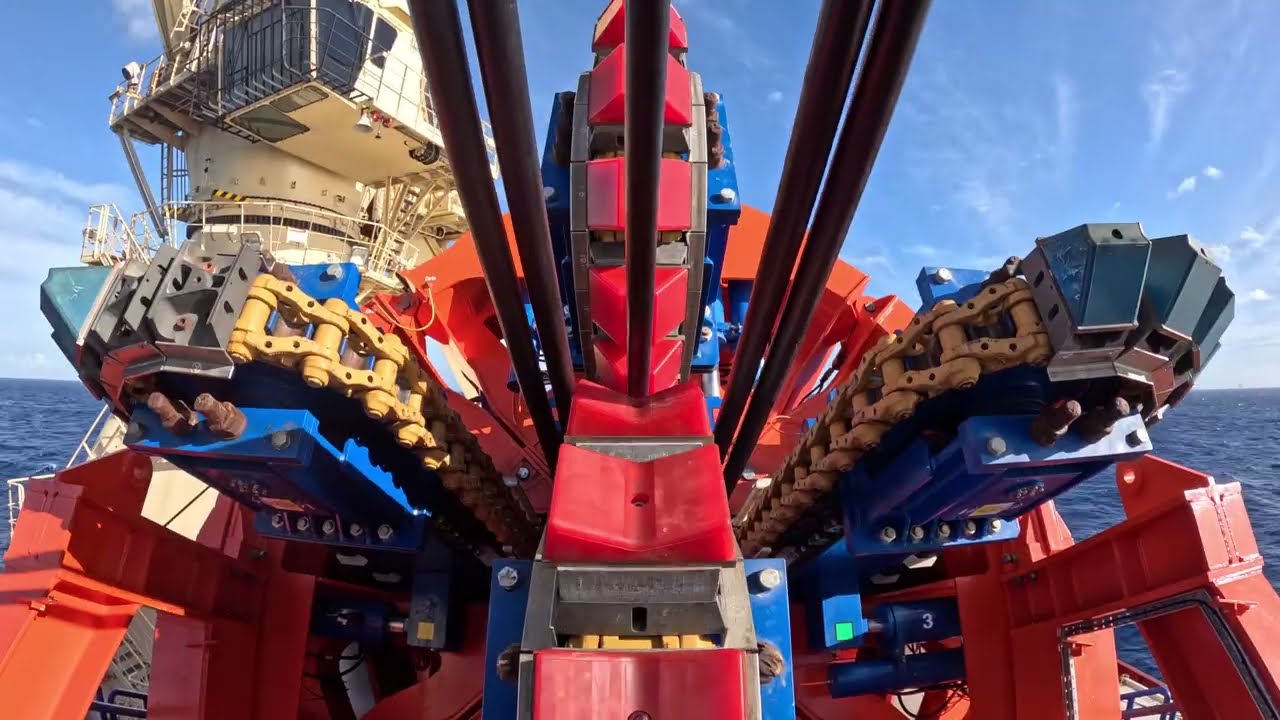 Dynamic riser assembly installation in Brazil's ultra-deep waters - with MDL flex-lay spread