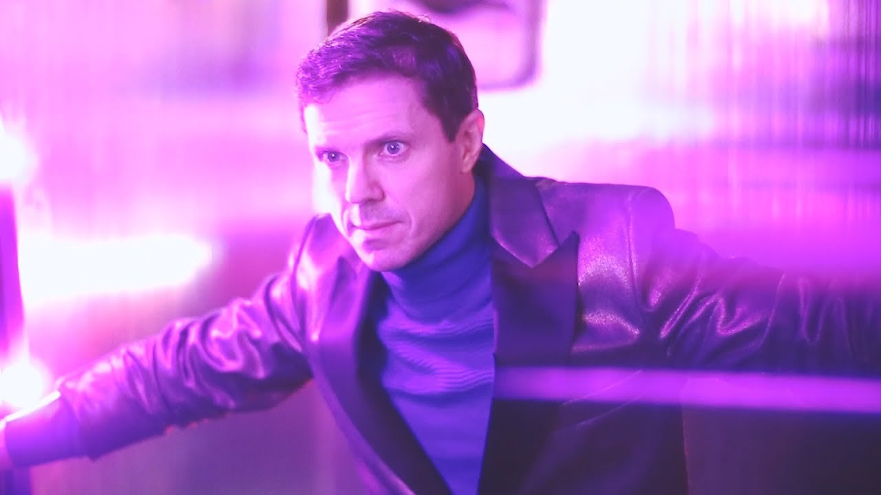 Go Behind-the-Scenes with KINKY BOOTS&rsquo; Jake Shears at a Colorful Photo Shoot
