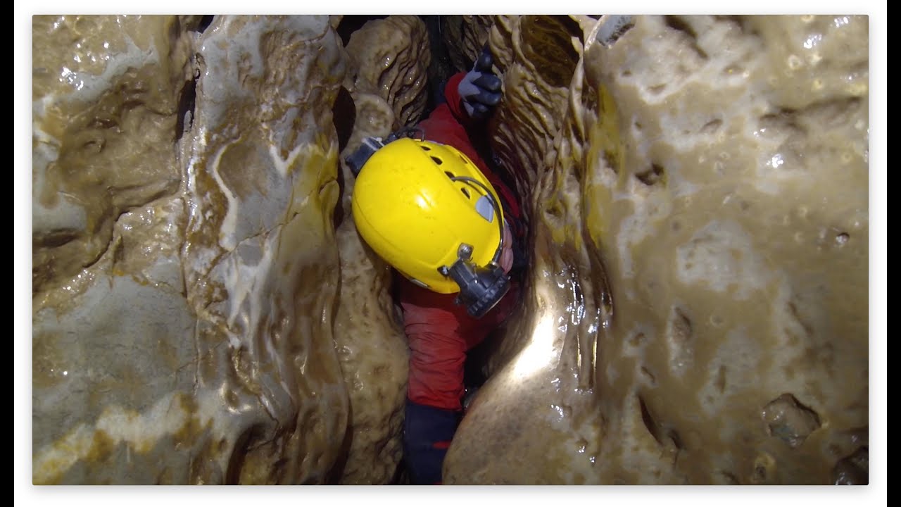 The Vice Ogof y Daren Cilau (Warning: Do NOT watch if claustrophobic)