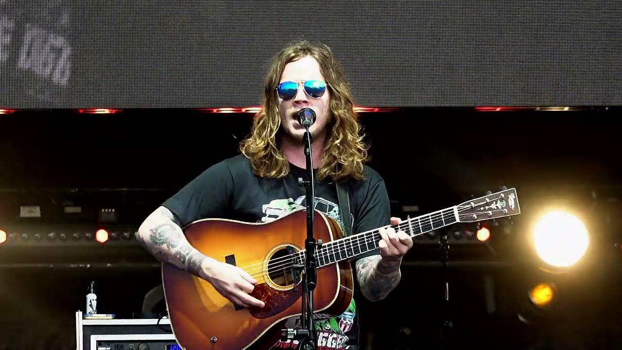 Billy Strings on Doc Watson's 
