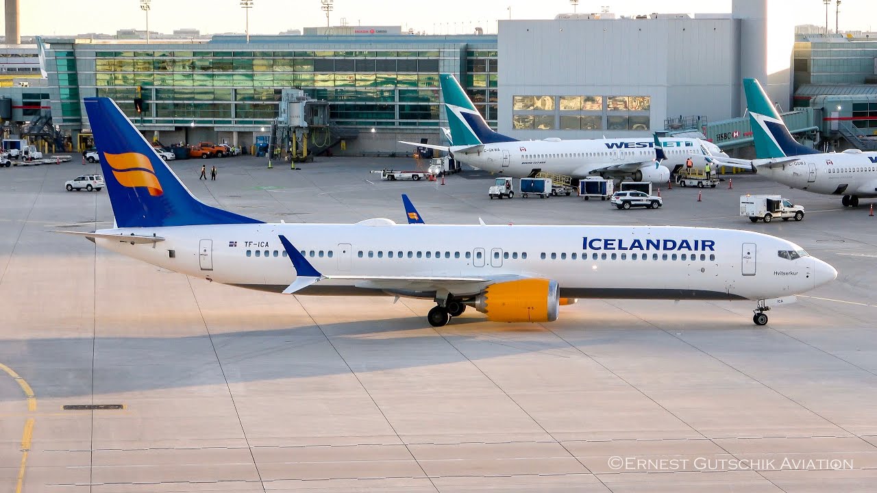 First Visit! Icelandair Boeing 737 MAX 9 Arriving | Toronto Pearson Int'l