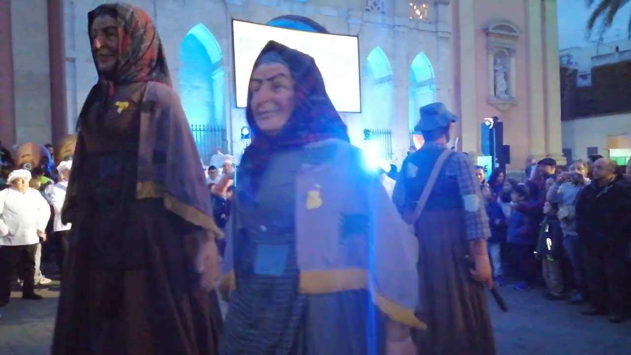 Ball dels Gegants de Tor&agrave; Carnaval de Vilanova i la Geltr&uacute; 2020