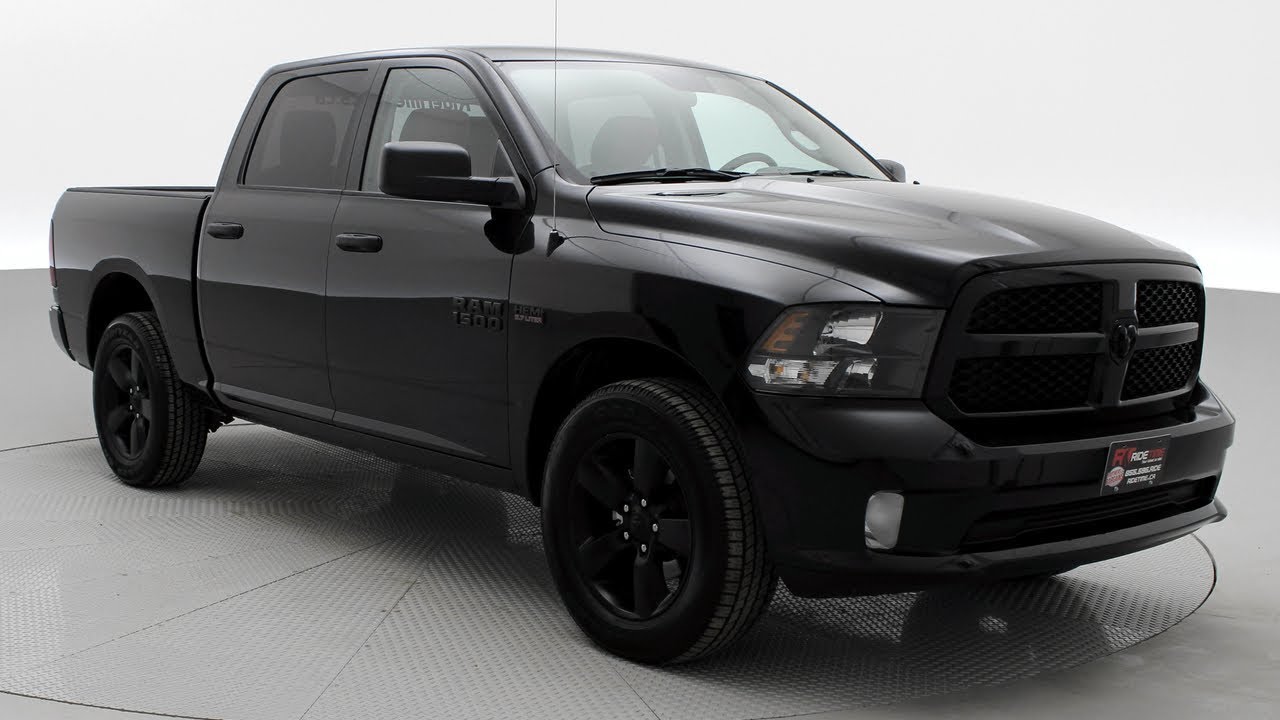 2018 Ram 1500 Express Blackout 4WD | Crew Cab, HEMI, Leather, 3.92 Gearing | ridetime.ca