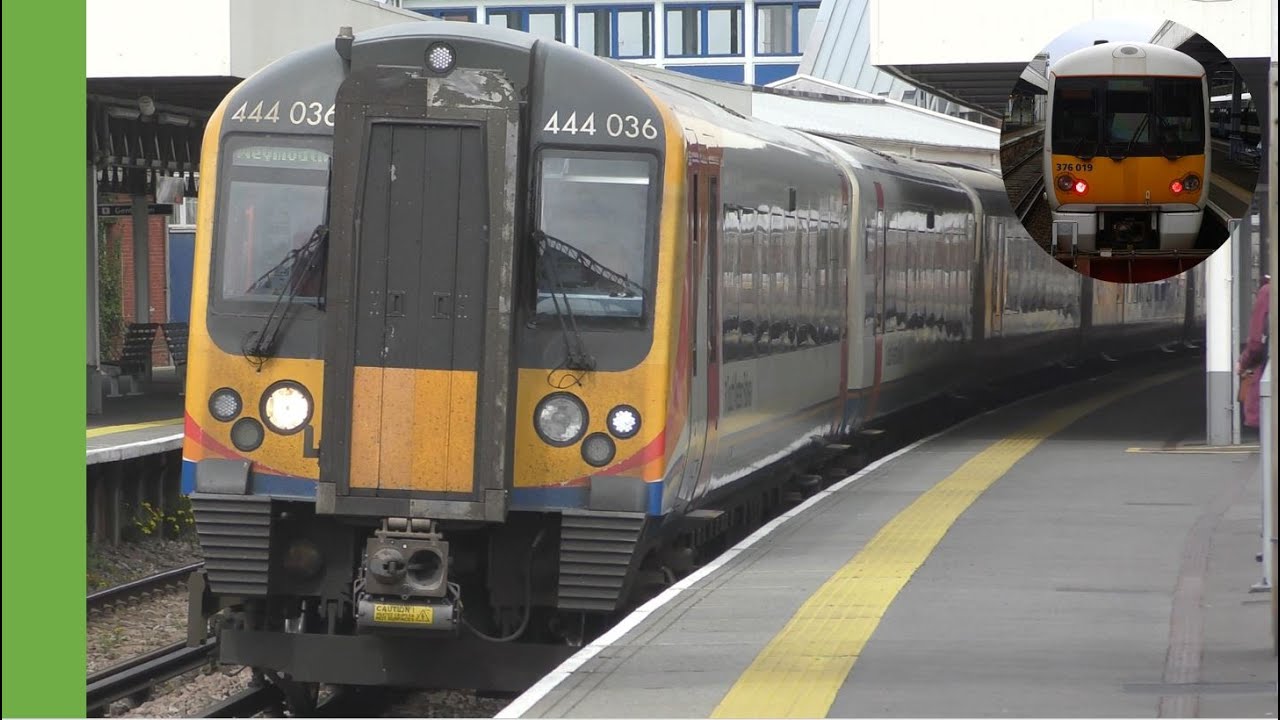 Trains at Brockenhurst