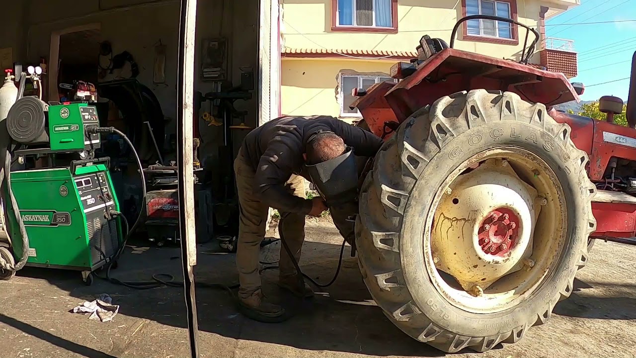Enter 444 Traktör İnceleme ve Yan Gergi Tamiri