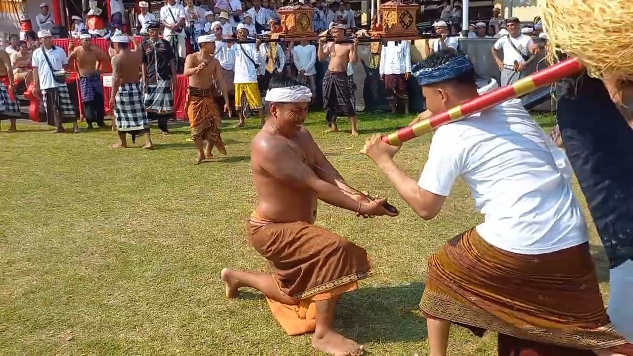 Mendak Batara saking Desa Perasi 5 Oct 2025