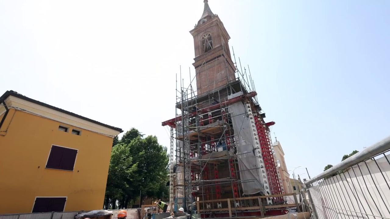 Reno Centese, il campanile sospeso: quando l'ingegneria diventa spettacolo