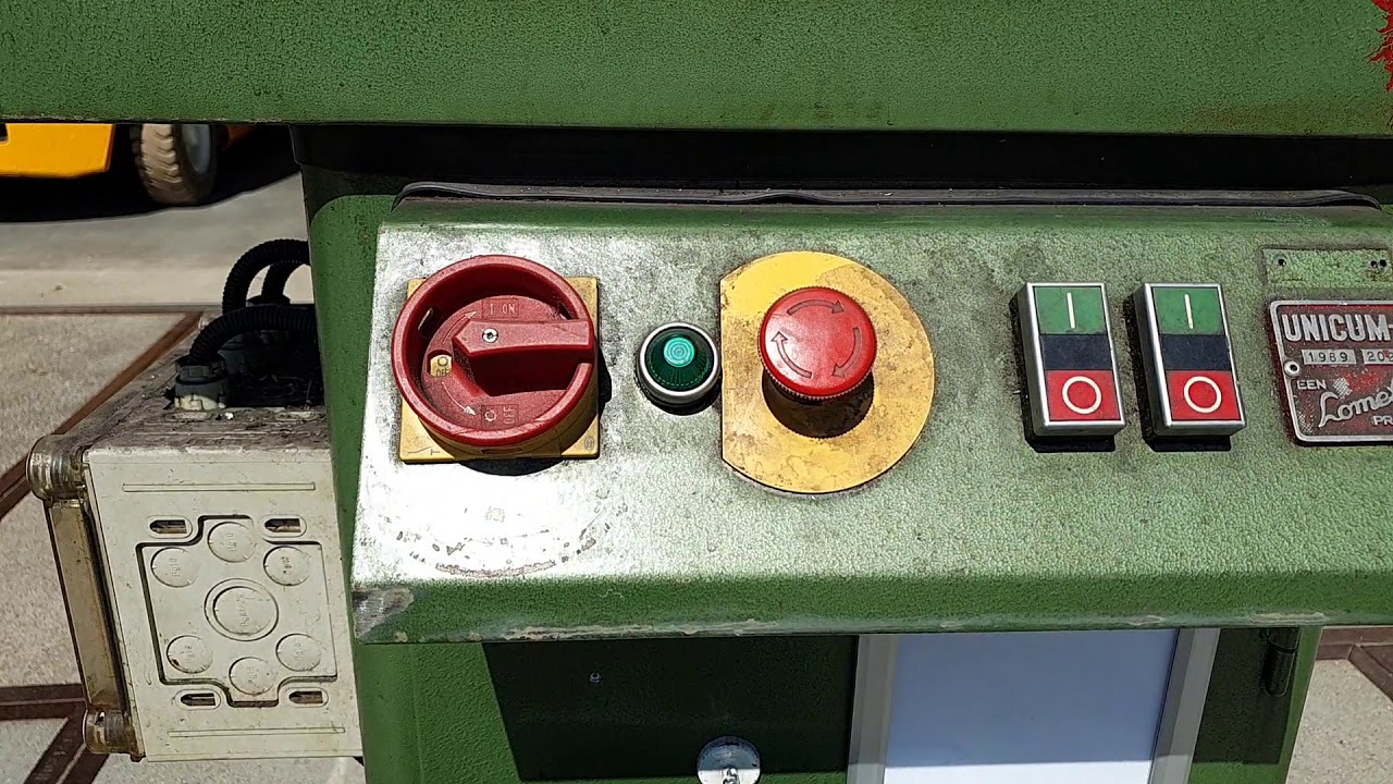 Komslijpmachine vlakslijpmachine UNICUM 8 met magneettafel
