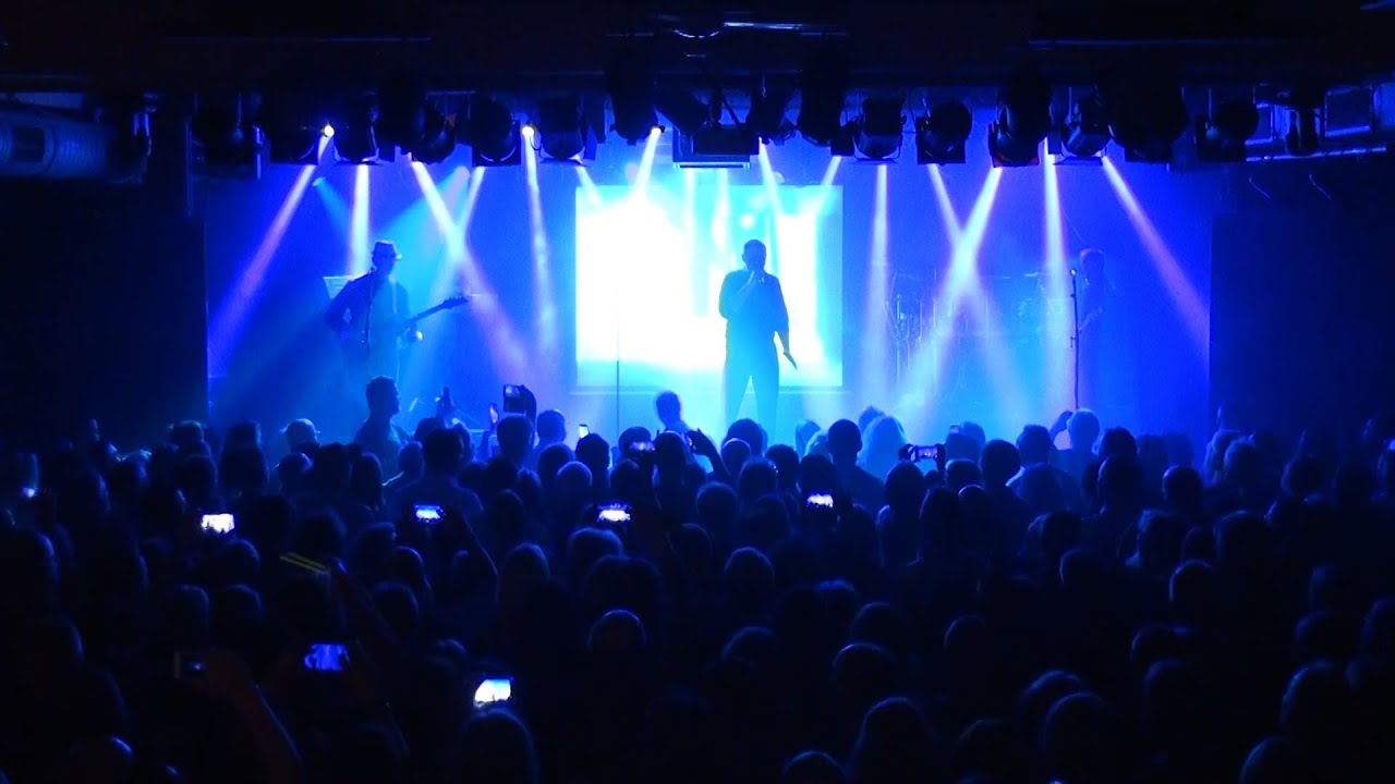 Phil Collins - In The Air Tonight by Feel Collins - Colos-Saal 2020
