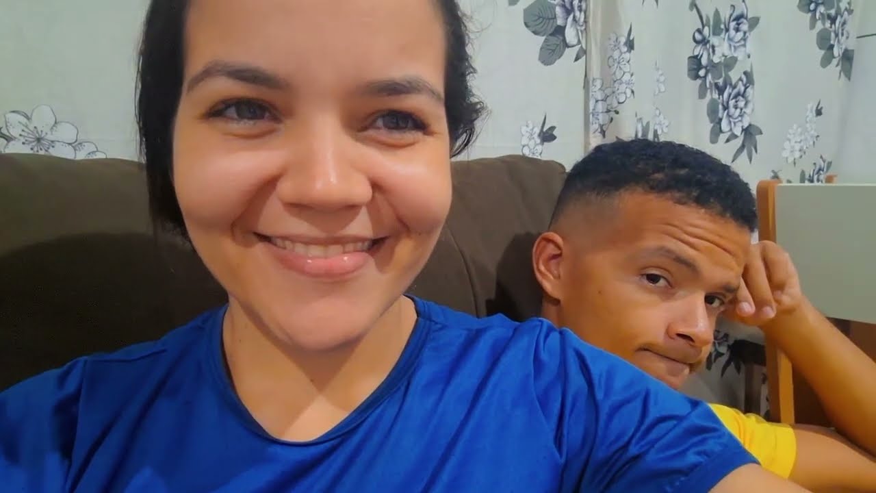 Cuscuz de coco na janta+passeio noturno na cidade/rotina/respondendo comentario