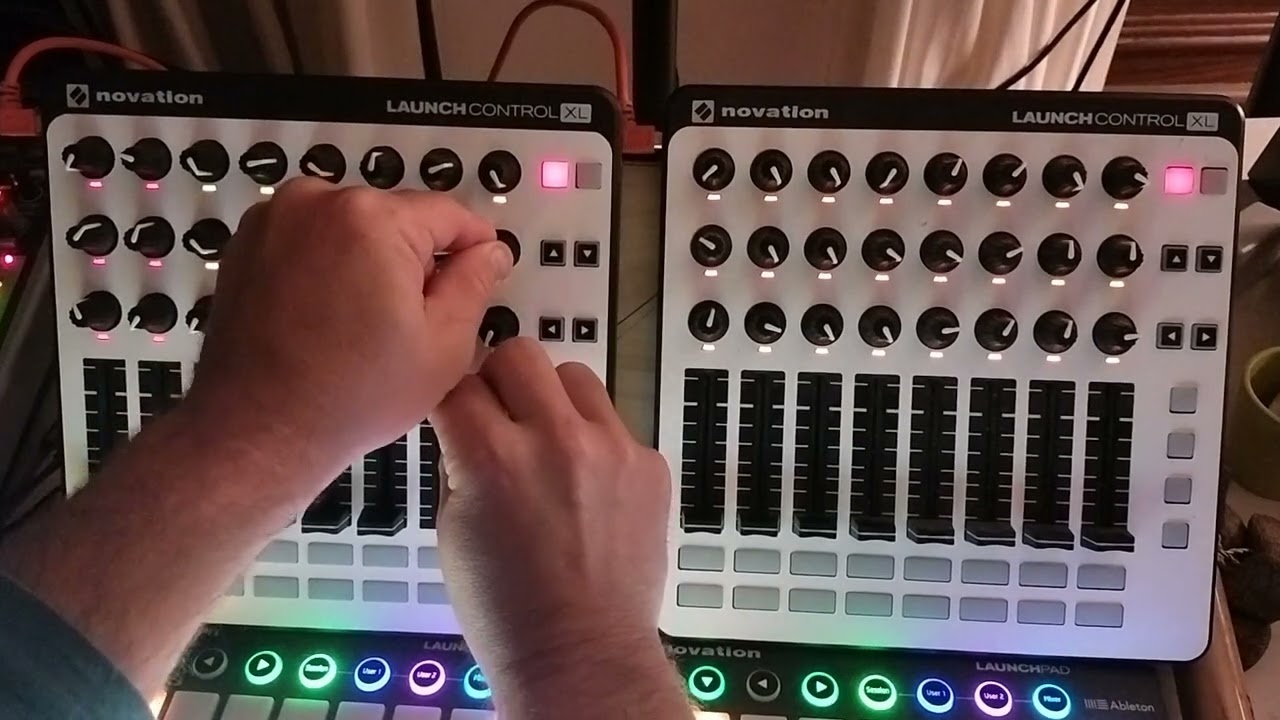 Improvisation #6 Melodic/progressive Techno - Launch control XL Mk2 + Launchpad Mk2 + Ableton Live