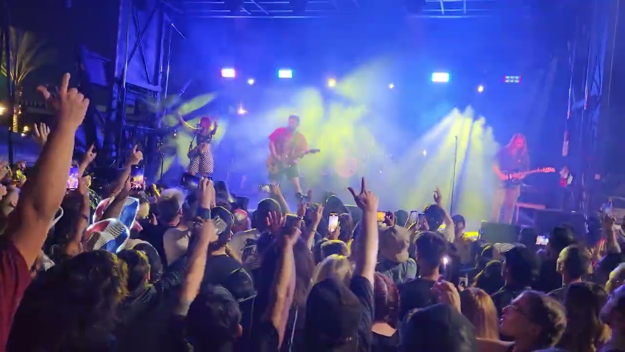 BILMURI at California is For Lovers - Full Performence - Crowd POV