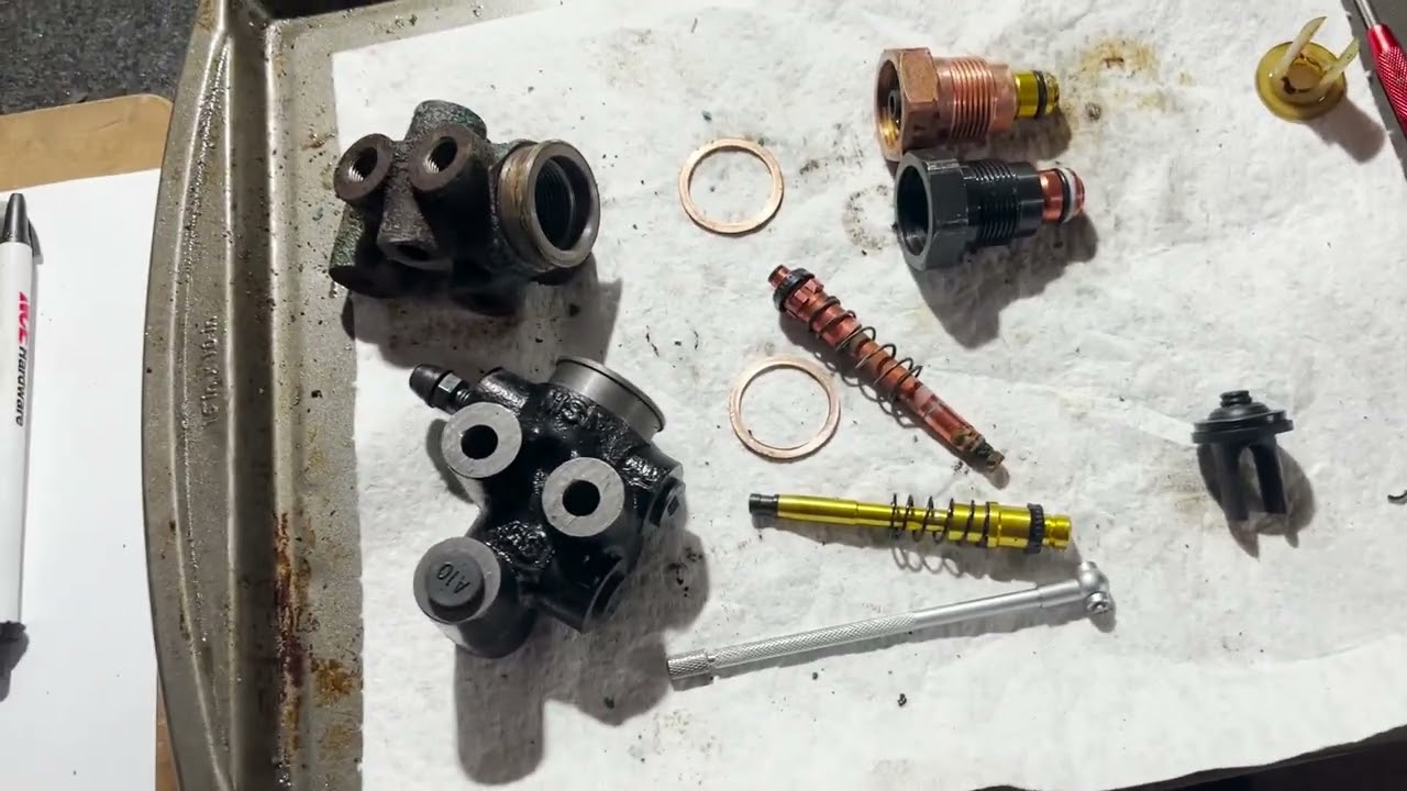 Toyota Pickup LSPV Replacement and Disassembly