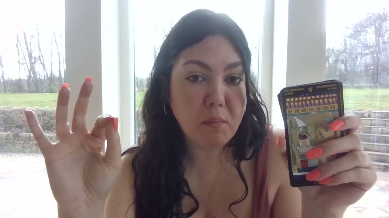 ЛЕО, ты больше никогда не будешь работать! Ты этого заслуживаешь! Люди в шоке и восхищении от тебя!
